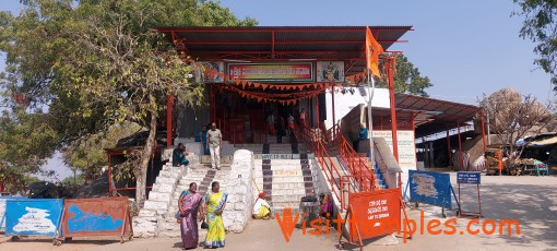 Sri Panchamukhi Anjaneya Temple, Panchamukhi, Raichur District, Karnataka