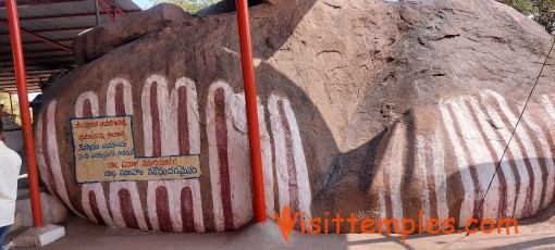 Sri Panchamukhi Anjaneya Temple, Panchamukhi, Raichur District, Karnataka