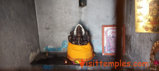 Arulmigu Subramania  Swamy Temple,  Kailasagiri Malai, Oomerabad, Ambur, Tamil Nadu