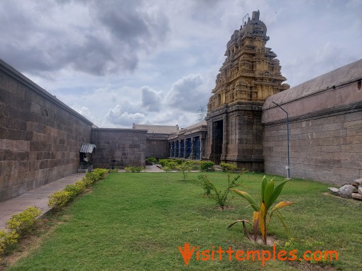 Arulmigu Somanatheeswarar Temple, Melpadi, Near Ranipet, Tamil Nadu