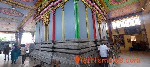  Namakkal Sri Anjaneyar Temple, Namakkal, Tamil Nadu