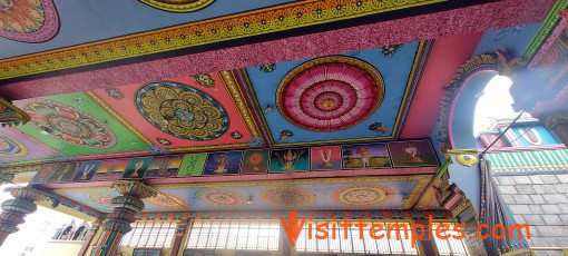  Namakkal Sri Anjaneyar Temple, Namakkal, Tamil Nadu