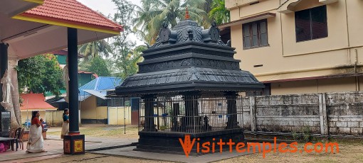 Sree Chamundeswari Temple, Guruvayur, Kerala