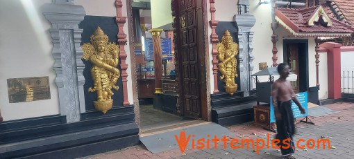 Thiruvenkitachalapathi Temple, Guruvayur, Thrissur District, Kerala