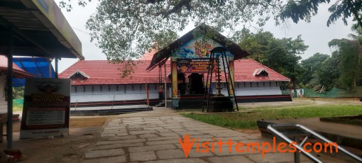 Chowallur Siva Temple, Guruvayur, Kerala