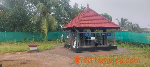 Chowallur Siva Temple, Guruvayur, Kerala