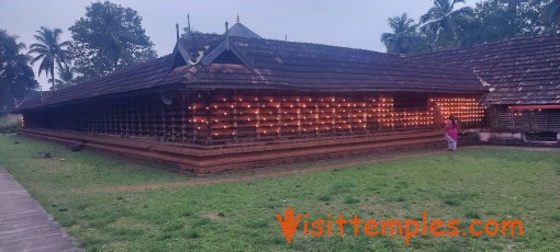 Harikanyaka Temple, Ariyannur, Guruvayur, Kerala