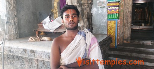 Sri Prasanna Varadaraja Perumal Temple, Shoolagiri, Near Hosur, Tamil Nadu