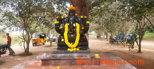 Chathurthisai Kulirchi Lingeshwarar Temple, Punganur, Ranipet District, Tamil Nadu