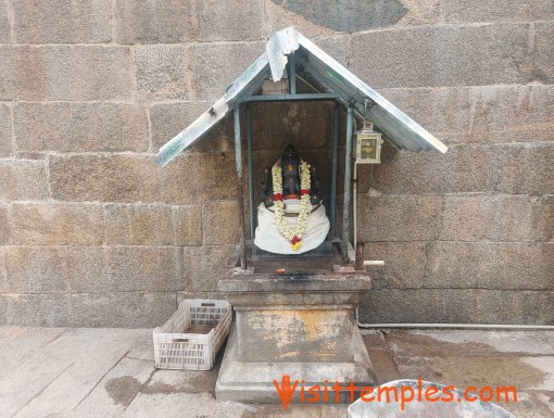 Arulmigu Somanatheeswarar Temple, Melpadi, Near Ranipet, Tamil Nadu