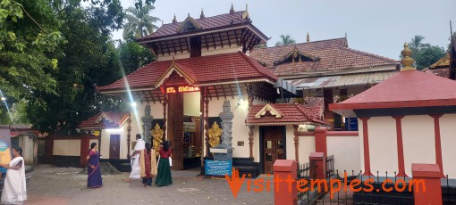 Thiruvenkitachalapathi Temple, Guruvayur, Thrissur District, Kerala